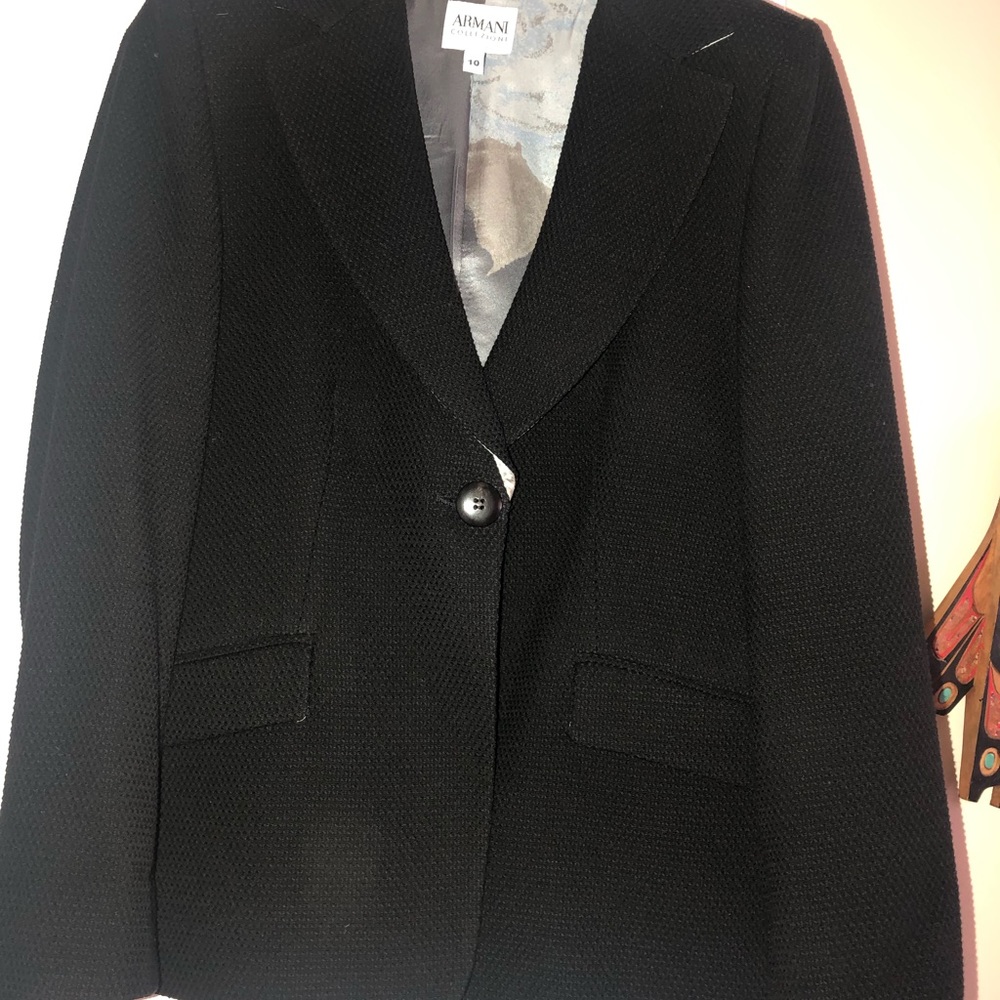Beautiful Armani Collezioni jacket.